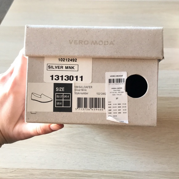 VERO MODA Silver Mink Loafers - Picture 8 of 8